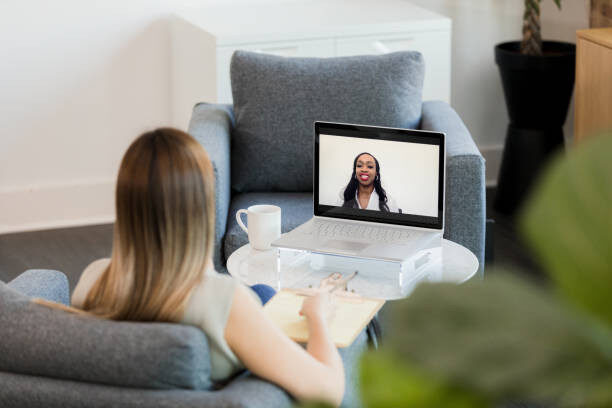 أفضل تطبيقات ومواقع استشارات نفسية أونلاين بالعربي