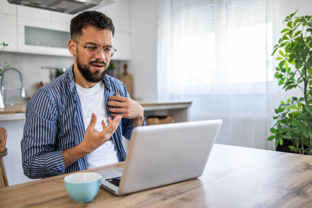 كيف تعمل جلسات العلاج النفسي اون لاين داخل استرحت 